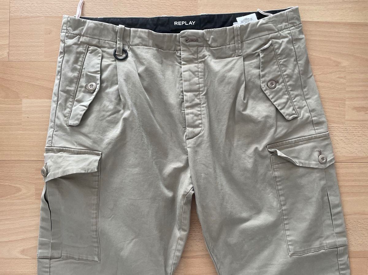 Replay Pantaloni: Pantaloni Replay Beige Uomo – Usato da Bellinzona venduto da remarema 4