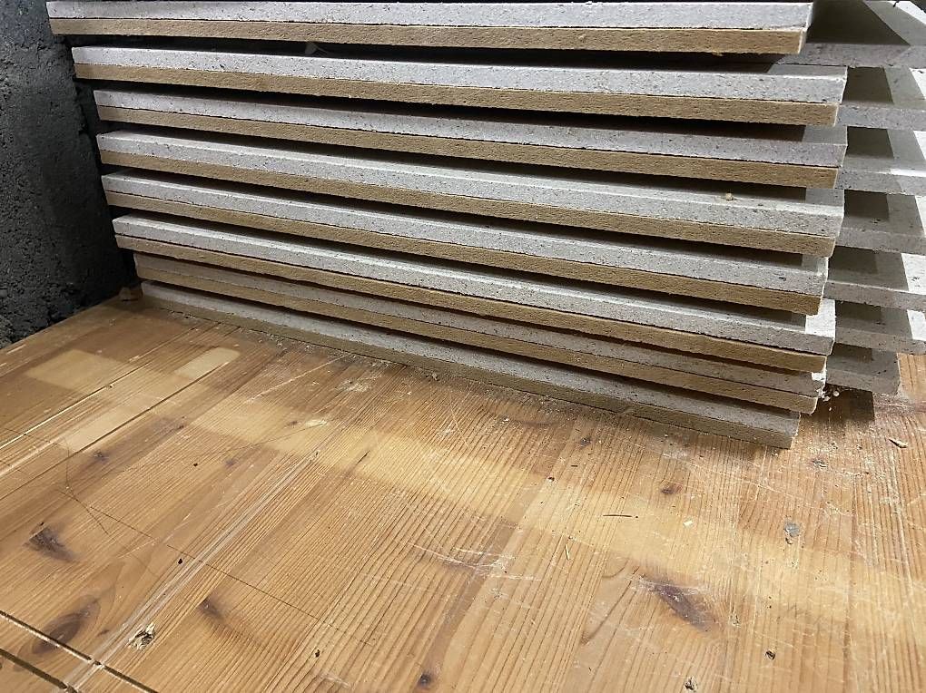 Rivestimenti per pavimenti: Fermacell Estrichelement 8 Stk.  – Usato da Mels venduto da Halti1084 1