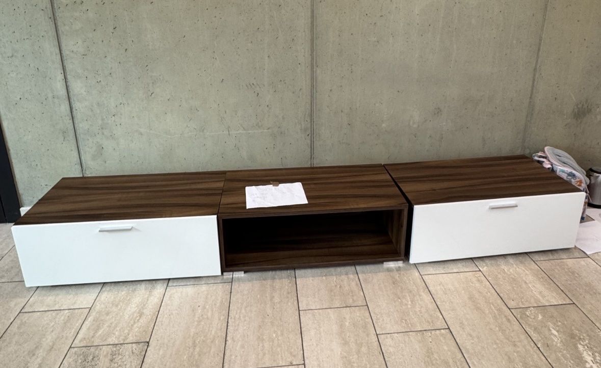 Divani: Sofa and tv stand  – Usato da Basel venduto da arr_j96w 1