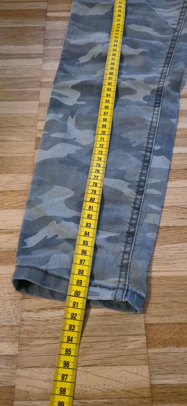 Hosen: Damen Hose, Grösse 36/38 – Gebraucht aus Basel von Galia2000 2