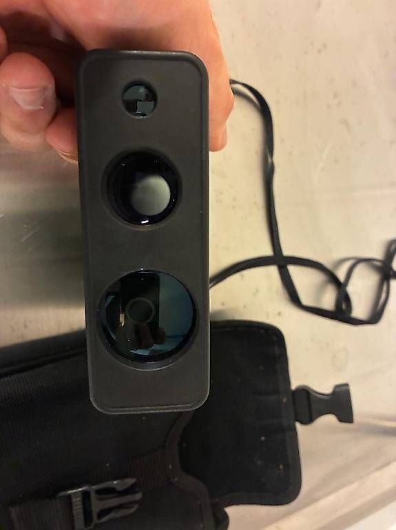 Messen: Leica Distanzmesser – Gebraucht aus Hägglingen von MR.BG 1