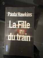 Livre La Fille du train Paula Hawkins poche bon état