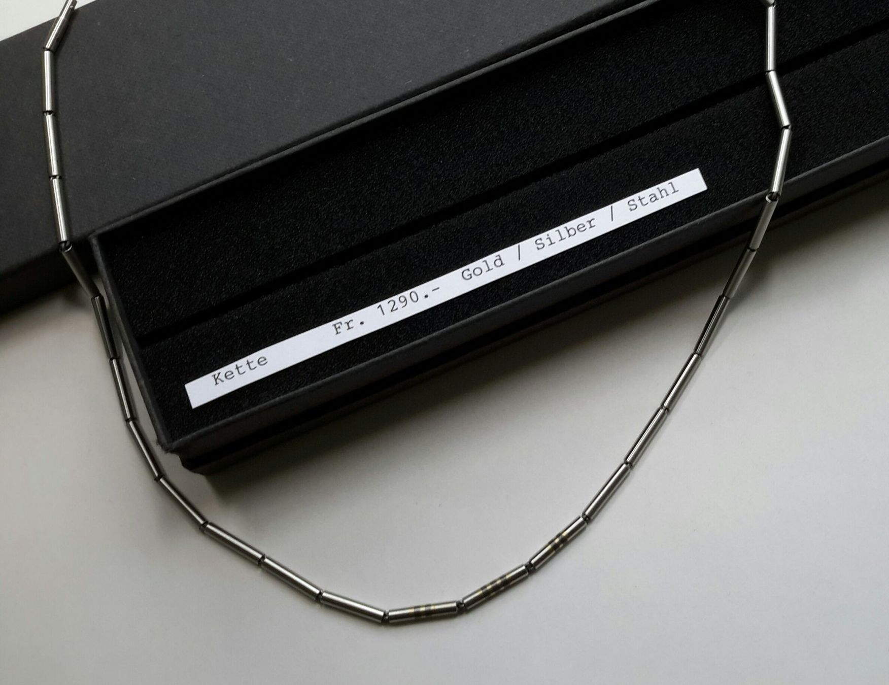 Catenine: Kette , Carl Dau Berlin , Gold , Silber + Stahl . – Nuovo (secondo la descrizione) da Burgdorf venduto da Olli.34 1