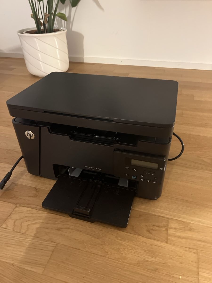 Hewlett Packard Stampanti: HP LaserJet Pro MFP M125nw Laserdrucker – Usato da Dietikon venduto da Pascal_Blaser 2