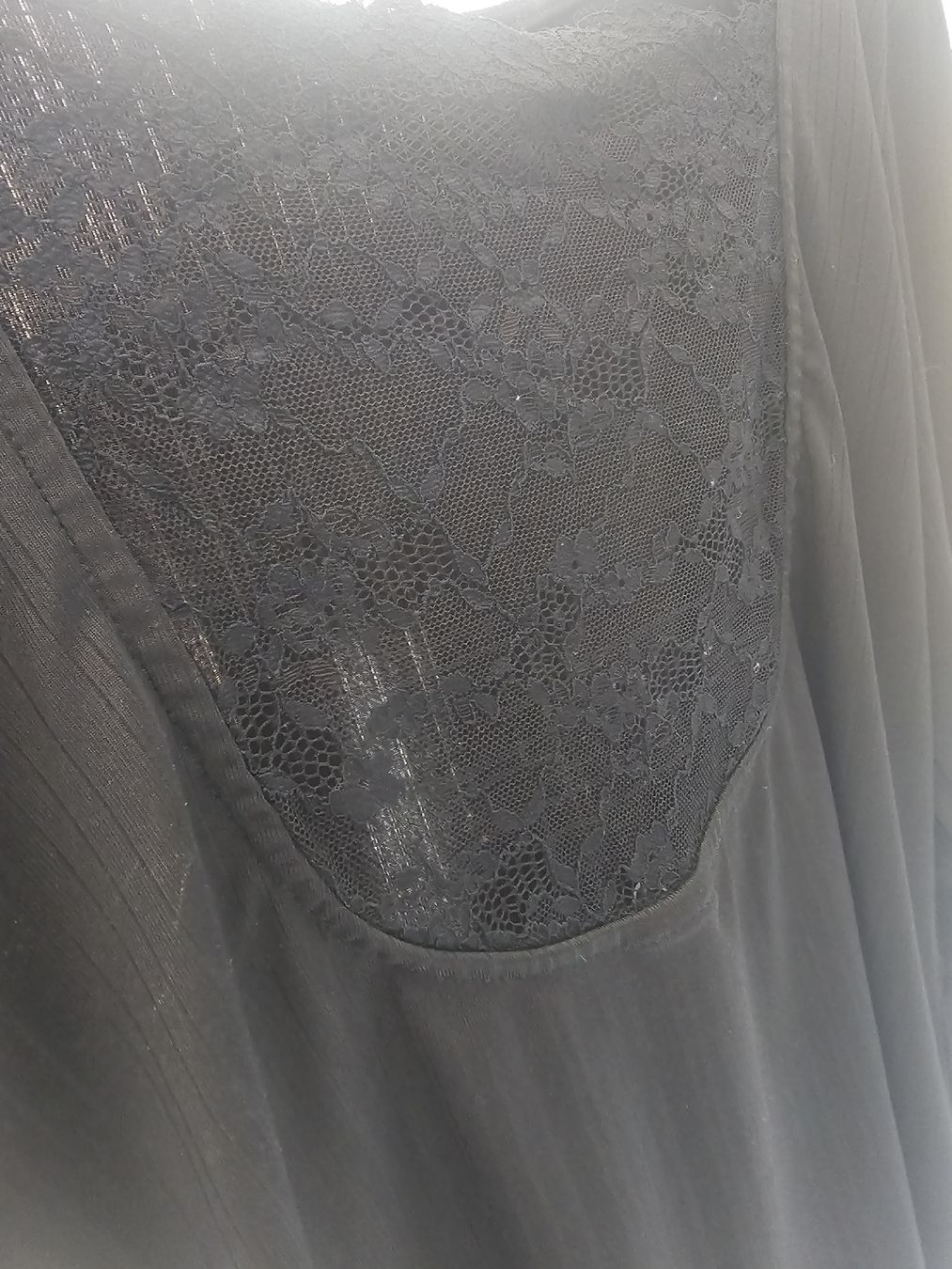 H&M Top: Pull noir manches longues, dentelle automne🍂 – Usato da Sornetan venduto da T.a333 2