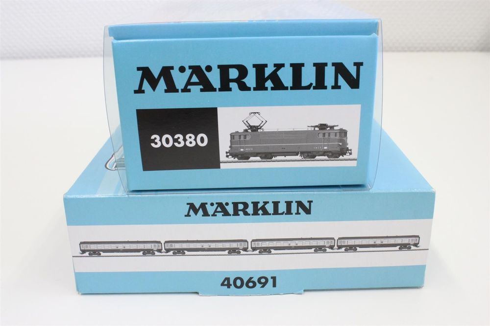 MÄRKLIN SNCF BOITE De 200 Vis Réf 7299 EUR 9,99 - FR