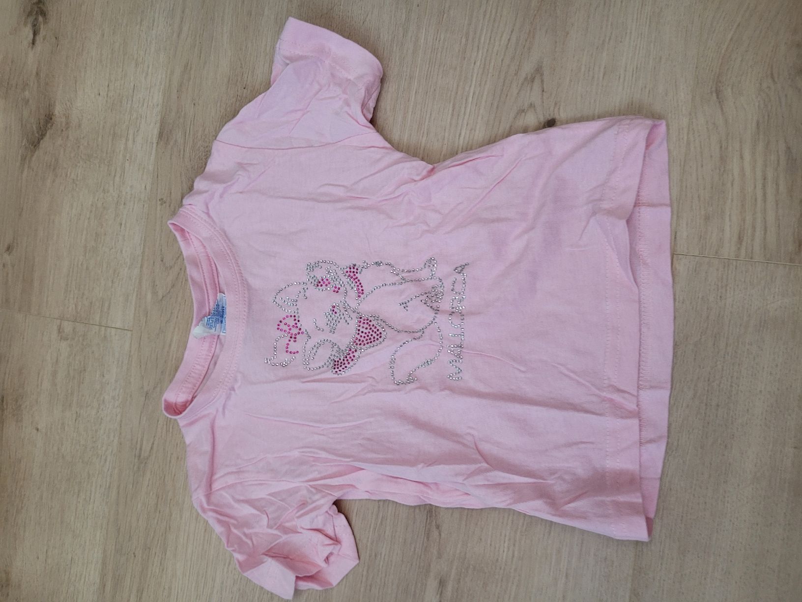 Blusen, T-Shirts & Tops: T-Shirt Gr. 86 – Gebraucht aus Lupsingen von sta_wgg5