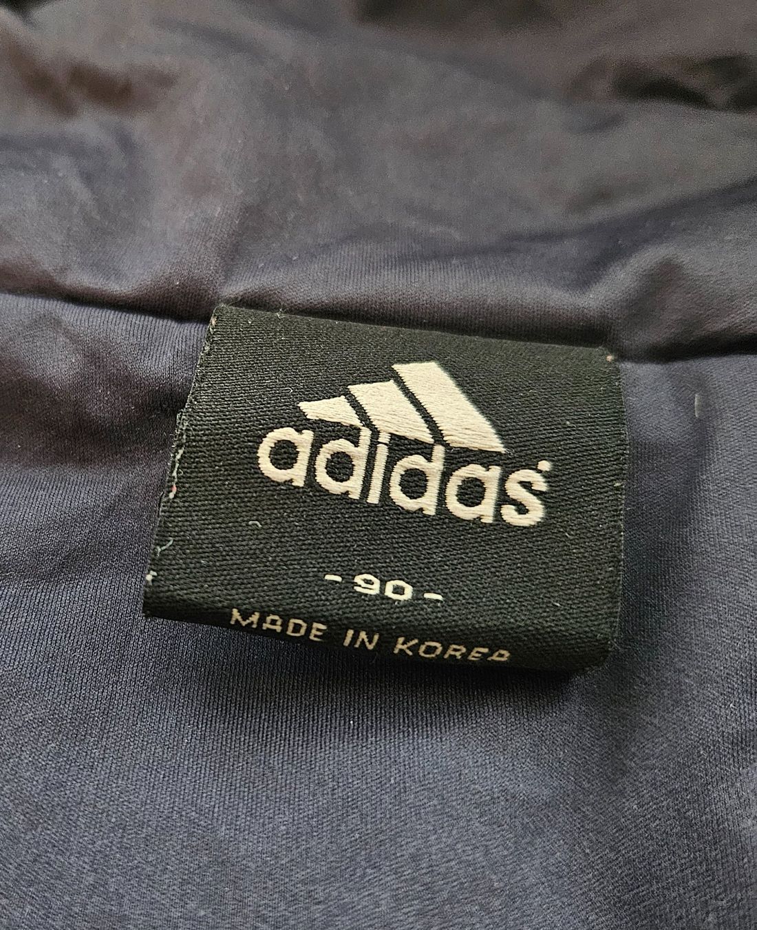 Adidas Giacche: Jacke adidas Grösse M – Usato da Hägglingen venduto da United-Village-Trade 4