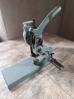 Ösenmaschine???