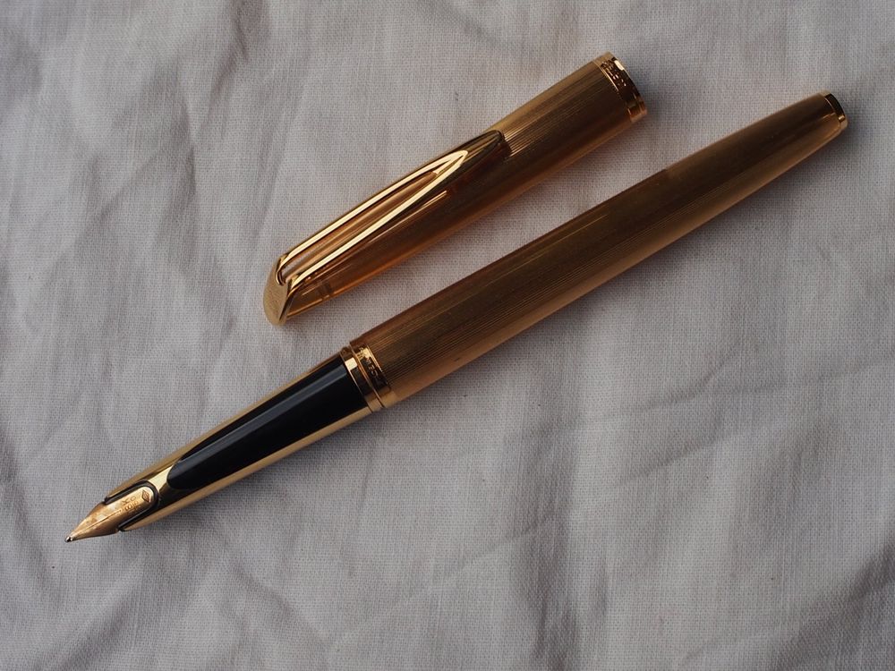 Stylo Plume Waterman CF Plaqué Or Avec Plume En Or 18K - écrin Inclus