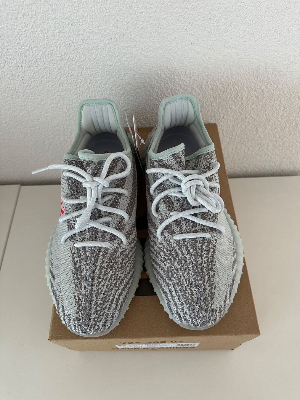Adidas Scarpe da uomo: Yeezy adidas – Nuovo e nell'imballaggio originale da Gossau ZH venduto da vaneyyy87