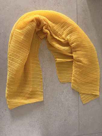 Écharpe plissée jaune moutarde - Foulard printemps 47