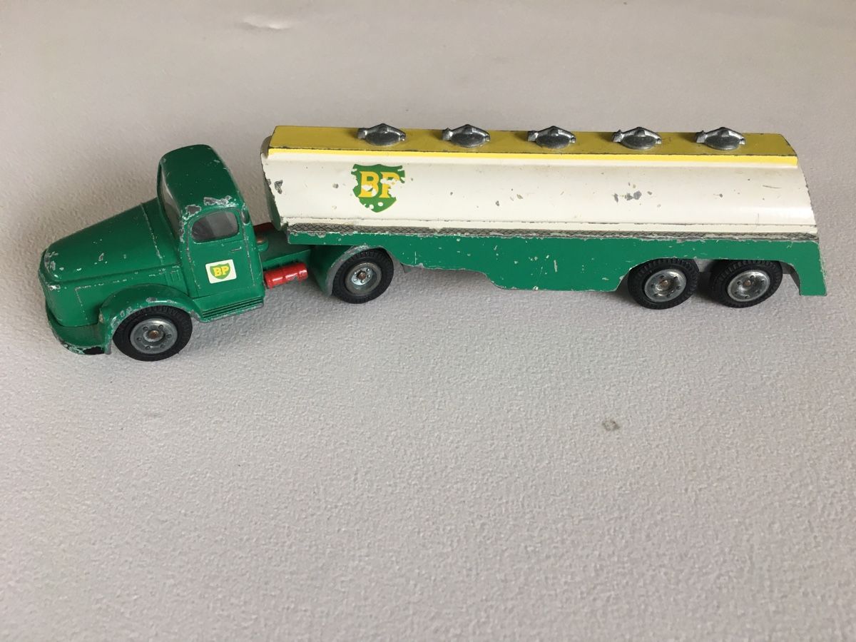 Volvo Modellini d'auto: Tekno Volvo BP Tanker – Usato da Grellingen venduto da Toyhamster 1