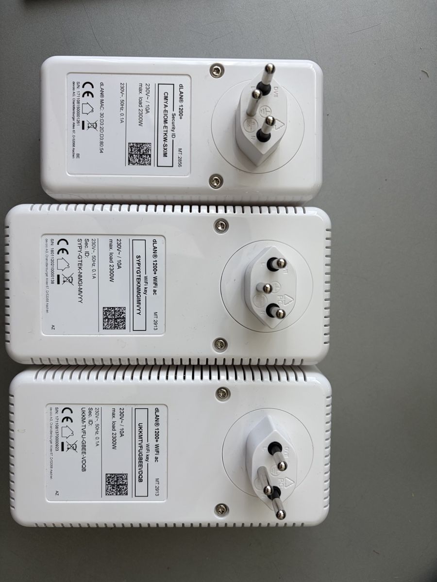Devolo Lecteurs & Adaptateurs: Devolo dLAN 1200+ WiFi ac Powerline Set 3 Adapter – D'occasion à Lotzwil par ste_h66q 1
