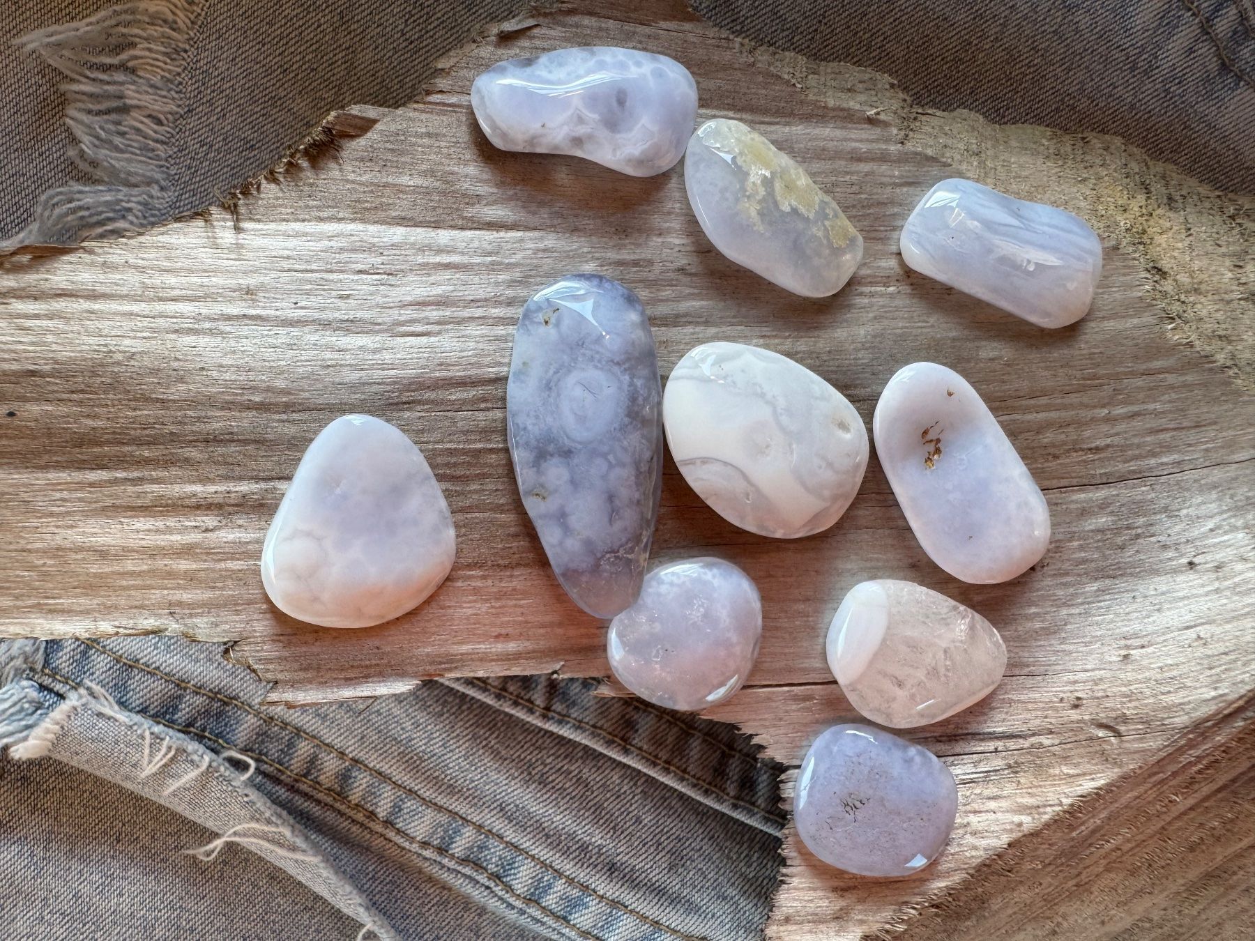 Minerali & Pietre curative: Calzedon.   top Sammlung.  schön poliert – Nuovo e nell'imballaggio originale da Leuggern venduto da gemshow