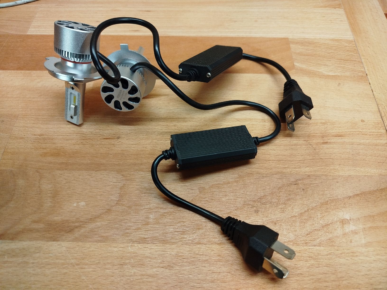 Fari: Osram H4 LED – Usato da Rüegsauschachen venduto da Luky80 4