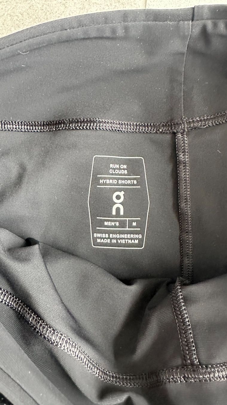 Hosen: ON Running Hybrid Shorts – Neu (gemäss Beschreibung) aus Luzern von Bon_Voyage 2