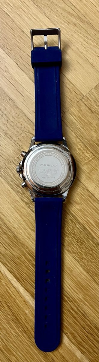 Montres: Sehr schöner Chronograph – Neuf avec emballage d'origine à Ittigen par Baumi11 1
