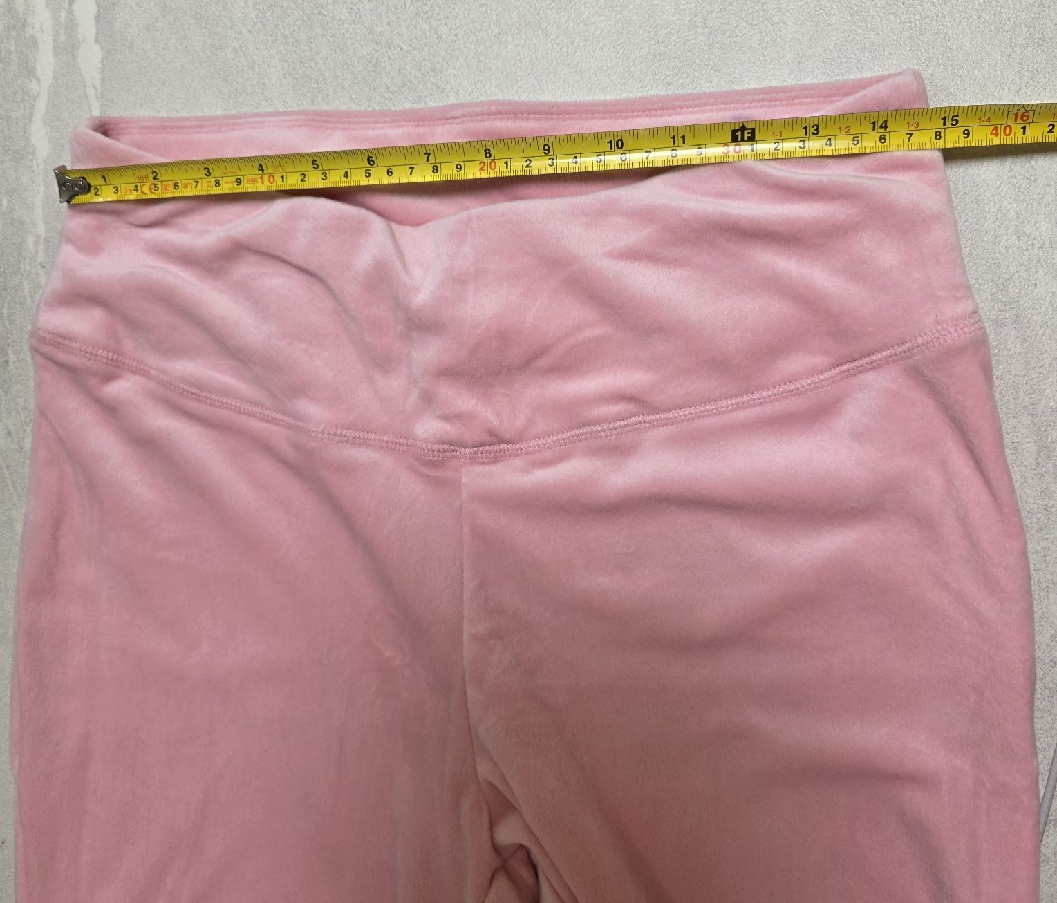 Pantaloni: Samt Hosen rosa Grösse M neuwertig – Nuovo (secondo la descrizione) da Rheinsulz venduto da Gilea 4