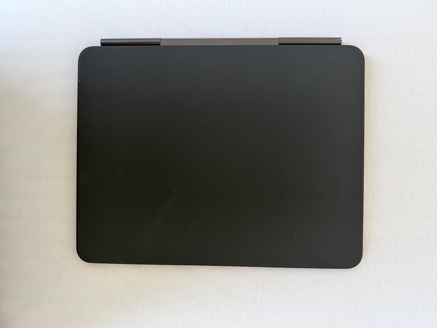 Apple Tastiere: IPAD MAGIC KEYBOARD 13 BLACK INTERNATIONAL KEYBOARD – Usato da Zürich venduto da ale_h22s 3