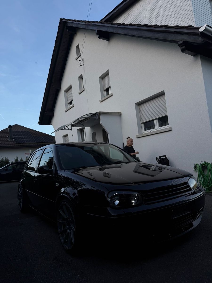 VW Automobili: Golf 4 1,9 TDI Frisch ab MFK – Usato da Safnern venduto da sma_b5q7 5