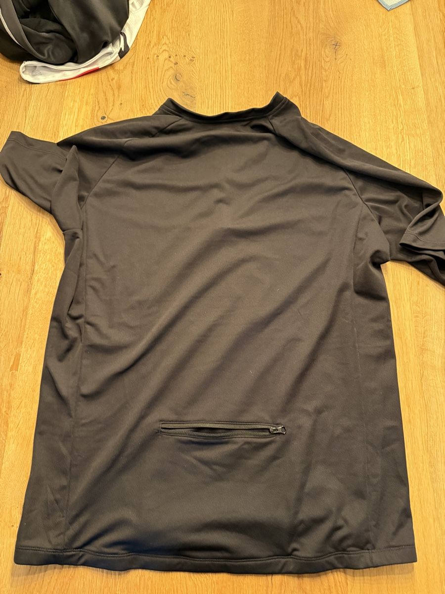 Decathlon Canottiere & Pantaloni: Trikot VanRysel in XL – Usato da Schaffhausen venduto da Danilo-86 2