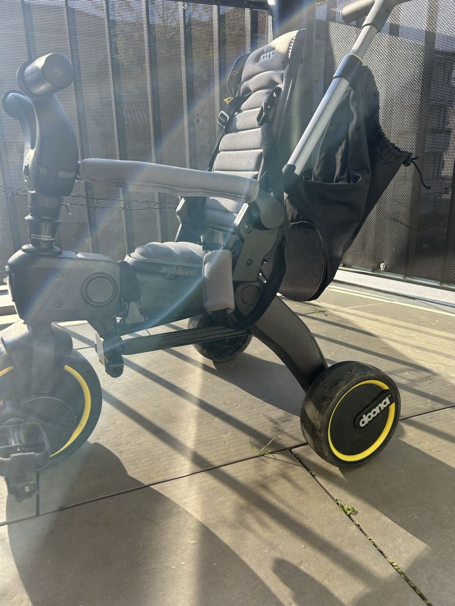 Doona Veicoli per bambini: Doona Liki Trike S3 Dreirad – Usato da Birsfelden venduto da der_5bdf 2