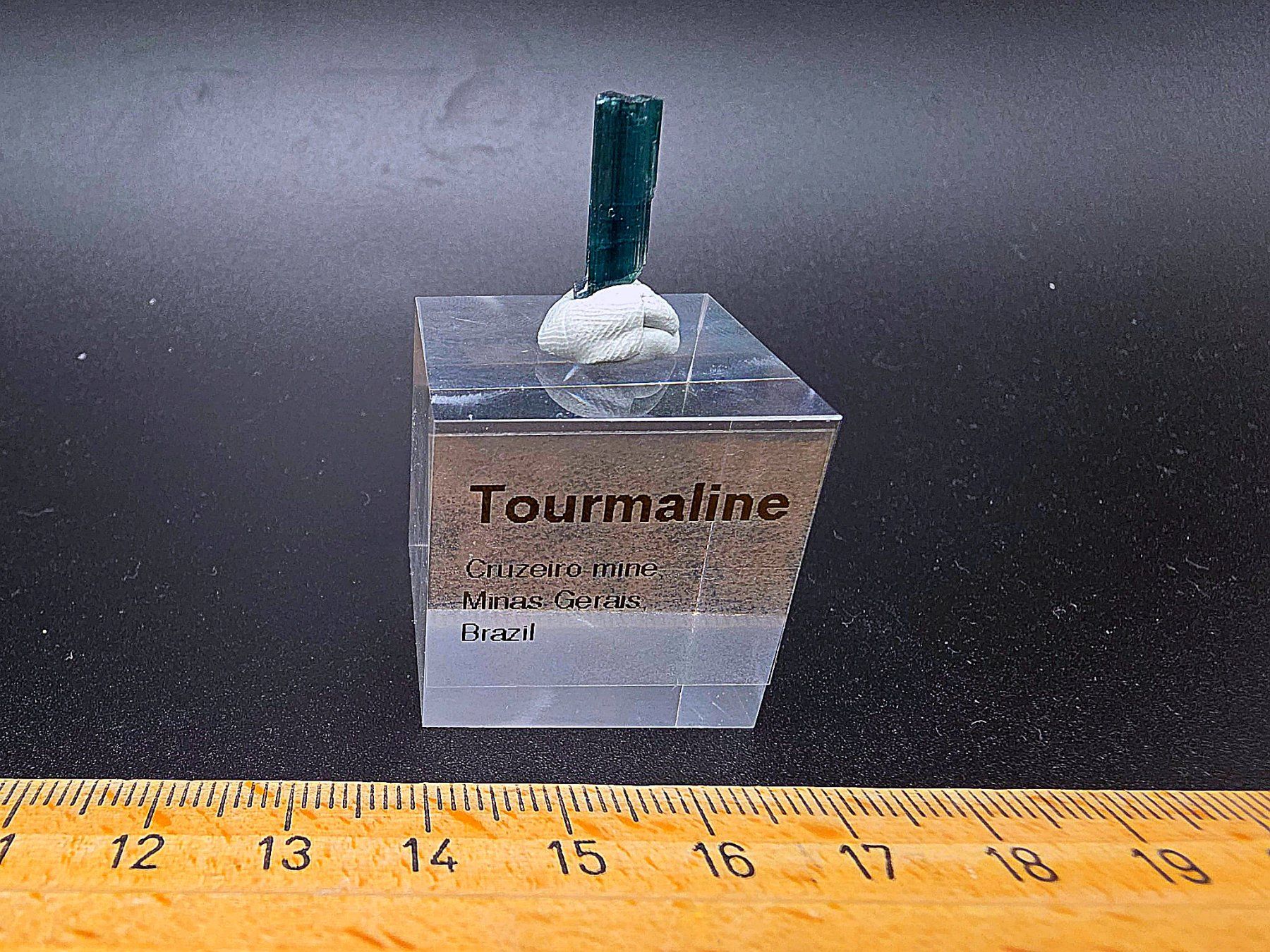 Minerali & Pietre curative: Tourmaline Minas Gerais, Brazil – Usato da Figino venduto da minshop 4