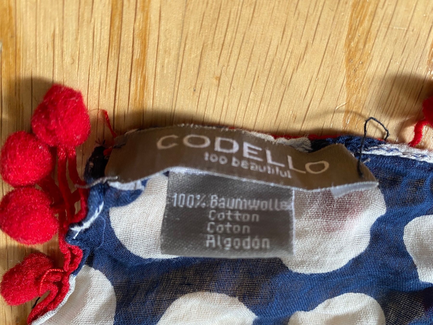 Codello Foulard & Sciarpe: Schal von Codello – Usato da Zürich venduto da Fabienne059 2