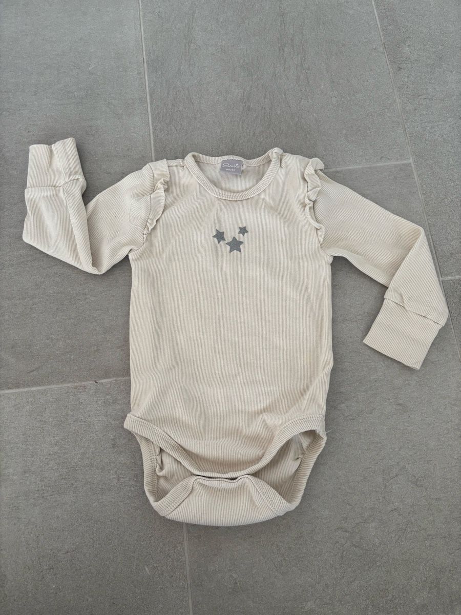 Lotti & Set di vestiti: Langarmbodies, Gr 80 – Usato da Breitenbach venduto da mi95st 1