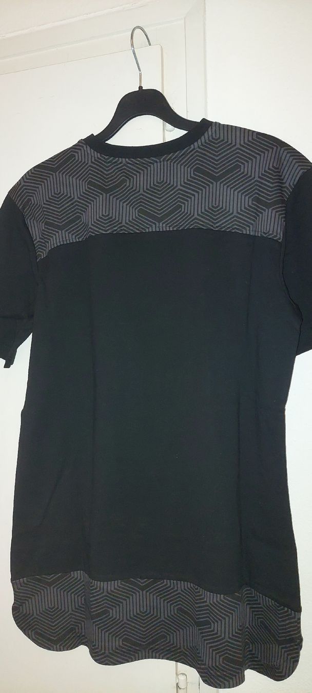 Puma T-shirt: PUMA TSHIRT M NEW AVEC ÉTIQUETTE – Nuovo e nell'imballaggio originale da Orpund venduto da Biennerome 6