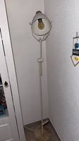 Lampe sur pied style industriel  bois & metal