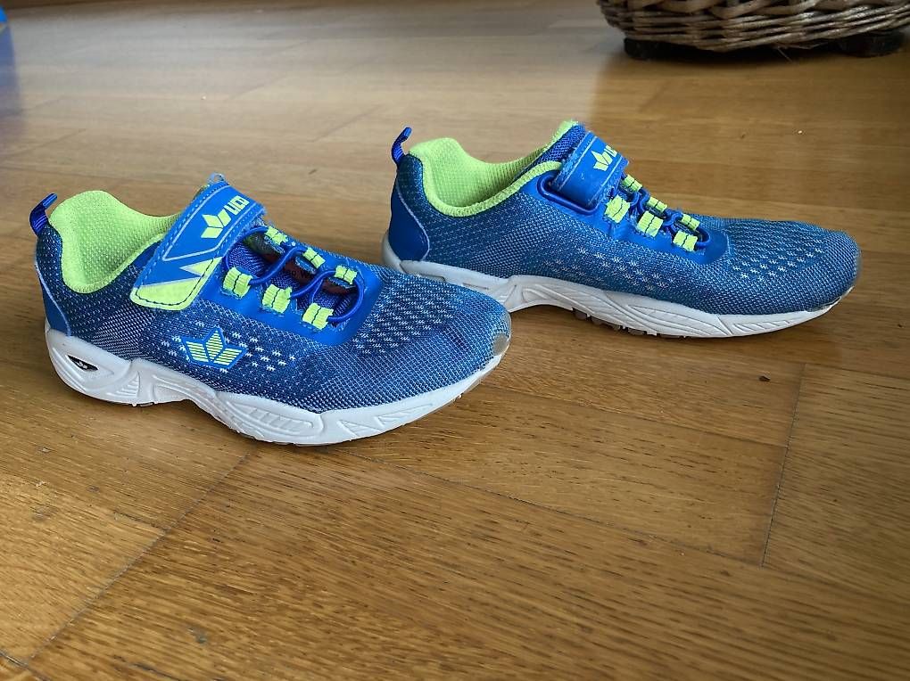 Scarpe per ragazzi: Hallenschuhe LICO Gr. 32 – Usato da Luzern venduto da sarafina2 1