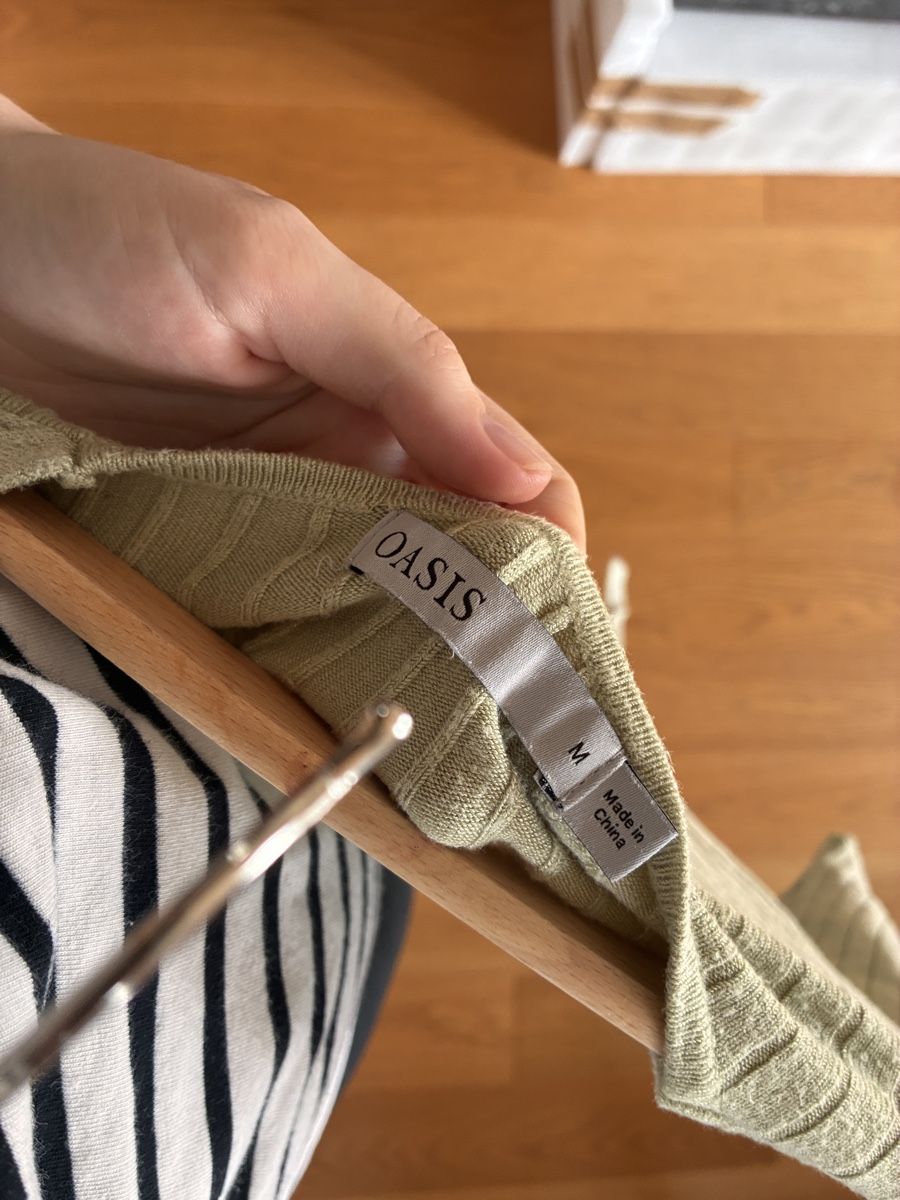 Top: sage wrap top - size M - Oasis – Usato da Untersiggenthal venduto da mic_ksv9 3