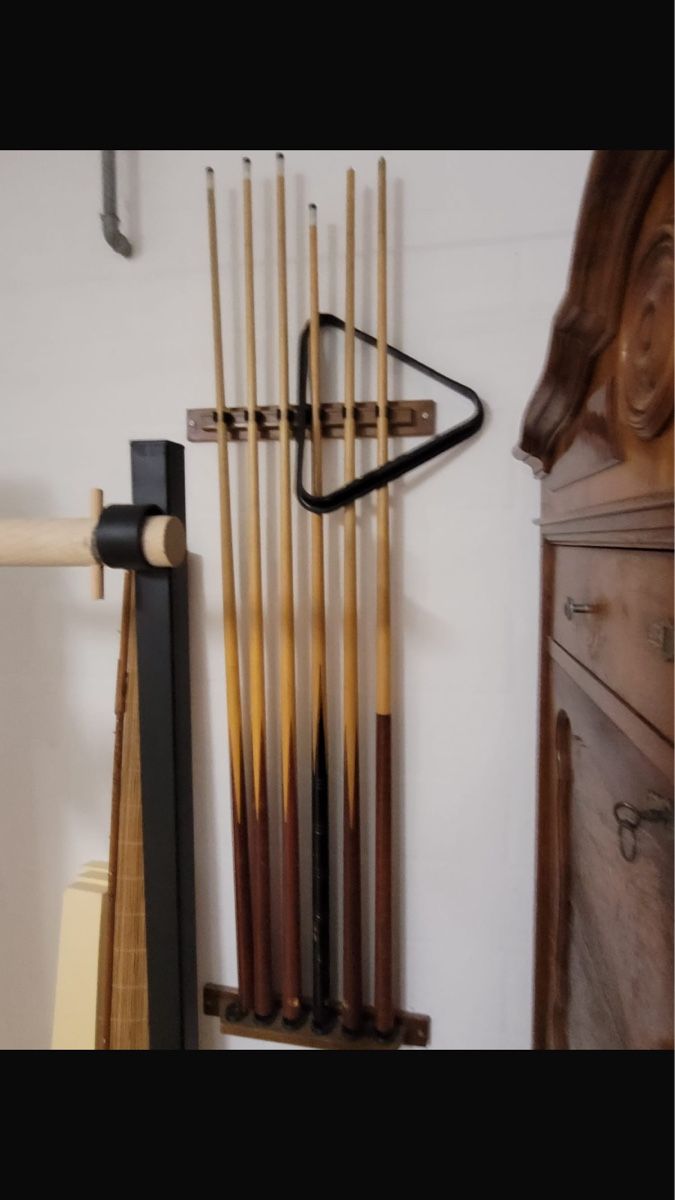 Billiardtische: Billiardtisch echt und orginal – Gebraucht aus Igis von Gian-marco84 2