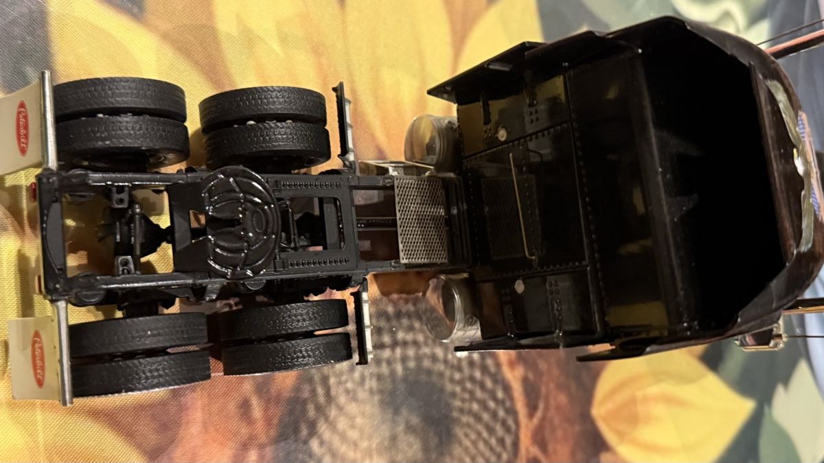 Peterbilt Voitures modèles:  Peterbilt 379 Franklin Mint gebraucht – D'occasion à Basel par Zomeg 9