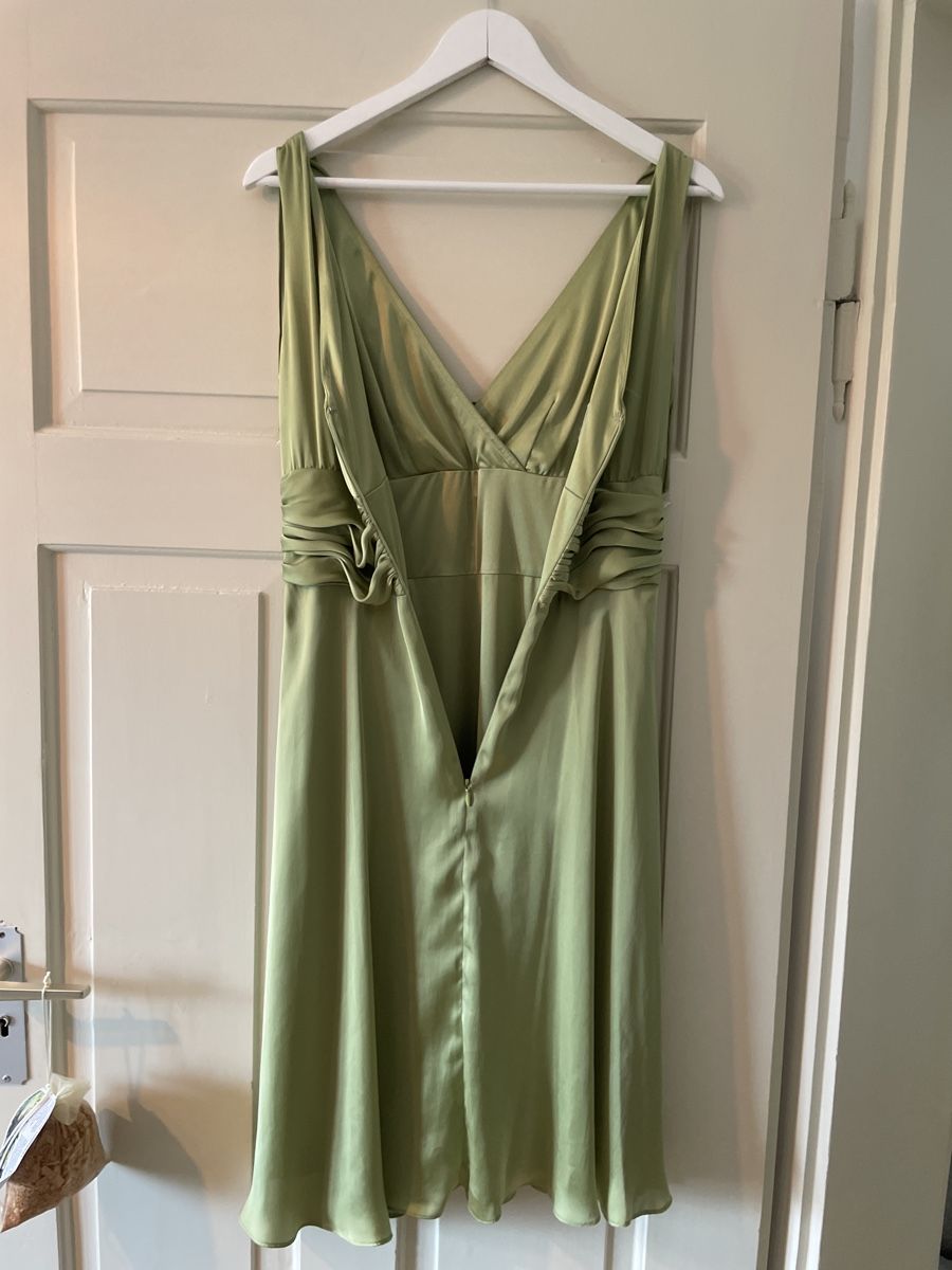 Kleider: Wunderschönes, elegantes Kleid – Gebraucht aus St. Gallen von ann_llt9 6