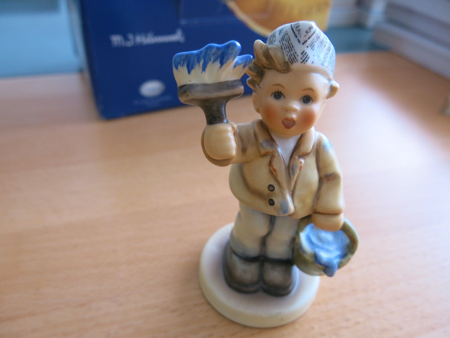 Hummel Statuette: Hummel Goebel Maler Klecksel  Hum 2040 – Usato da Zürich venduto da Fox410