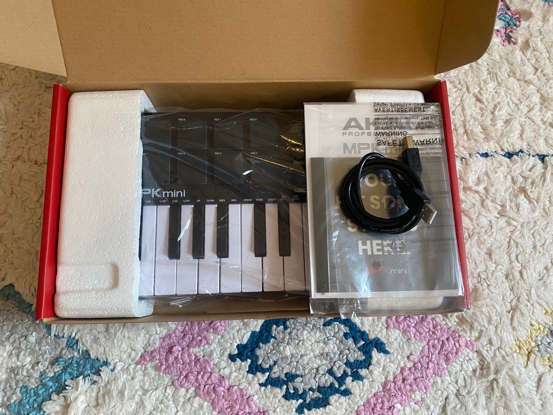 Akai Musikinstrumente: Akai MPK mini Mk3 – Neu (gemäss Beschreibung) aus Lausanne von luk_yw2r 1