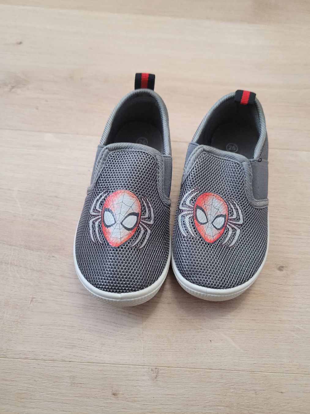 Scarpe per ragazzi: Finken Spiderman Gr. 26 neu – Usato da Lupsingen venduto da sta_wgg5 1