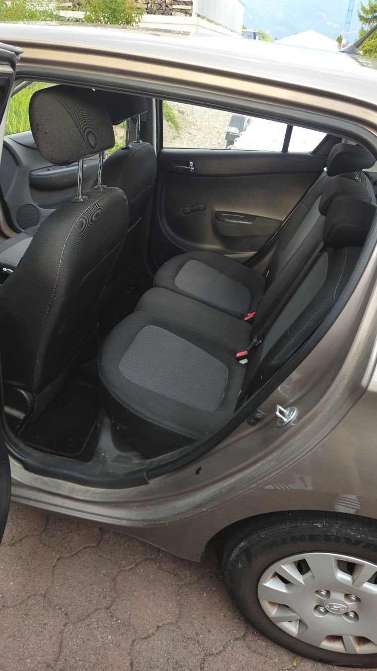 Hyundai Autos: Hyundai i20 – D'occasion à Oberriet SG par Wolfcrafter 6