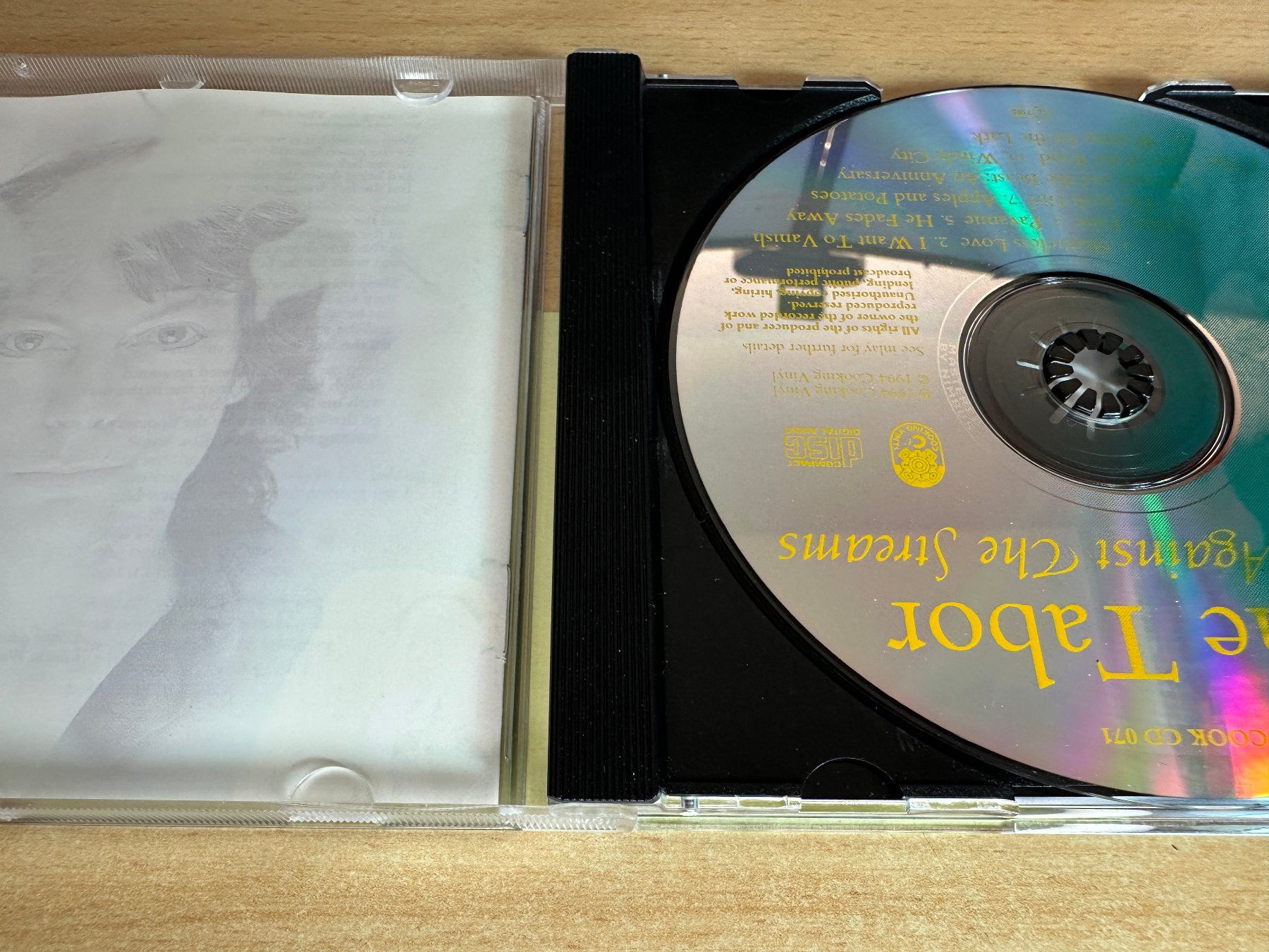 CDs: June Tabor – Against The Streams – D'occasion à Rikon im Tösstal par Alpenmutz 2