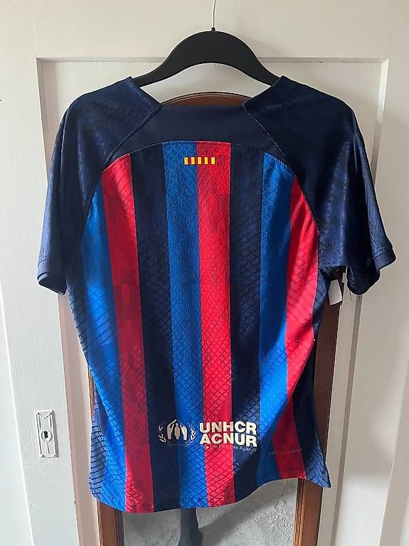 Nike Canottiere & Pantaloni: FC Barcelona Trikot M – Usato da Wettingen venduto da knamel 1