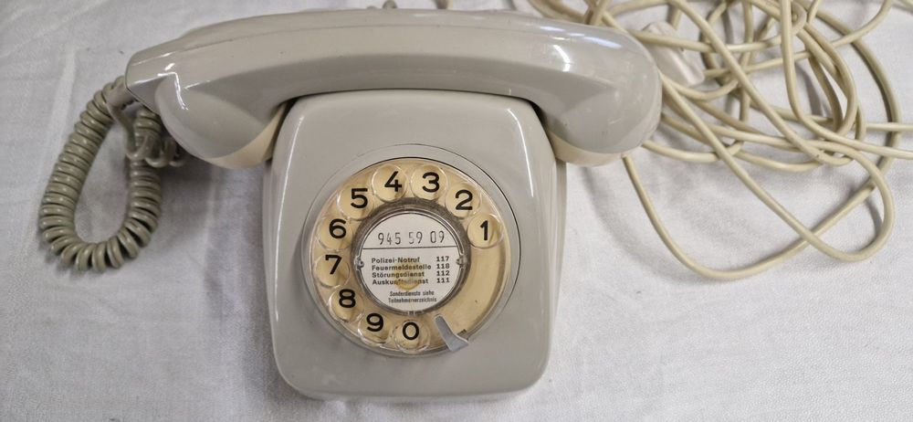 ALTES TELEFON 2