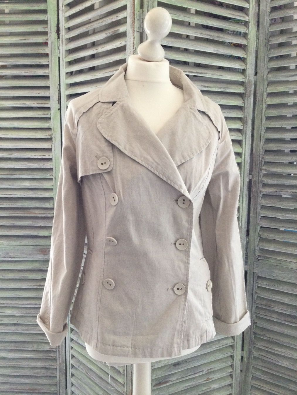 Giacche: Veste beige clair 55% lin NEUF – Nuovo e nell'imballaggio originale da Agiez venduto da chouchanelle