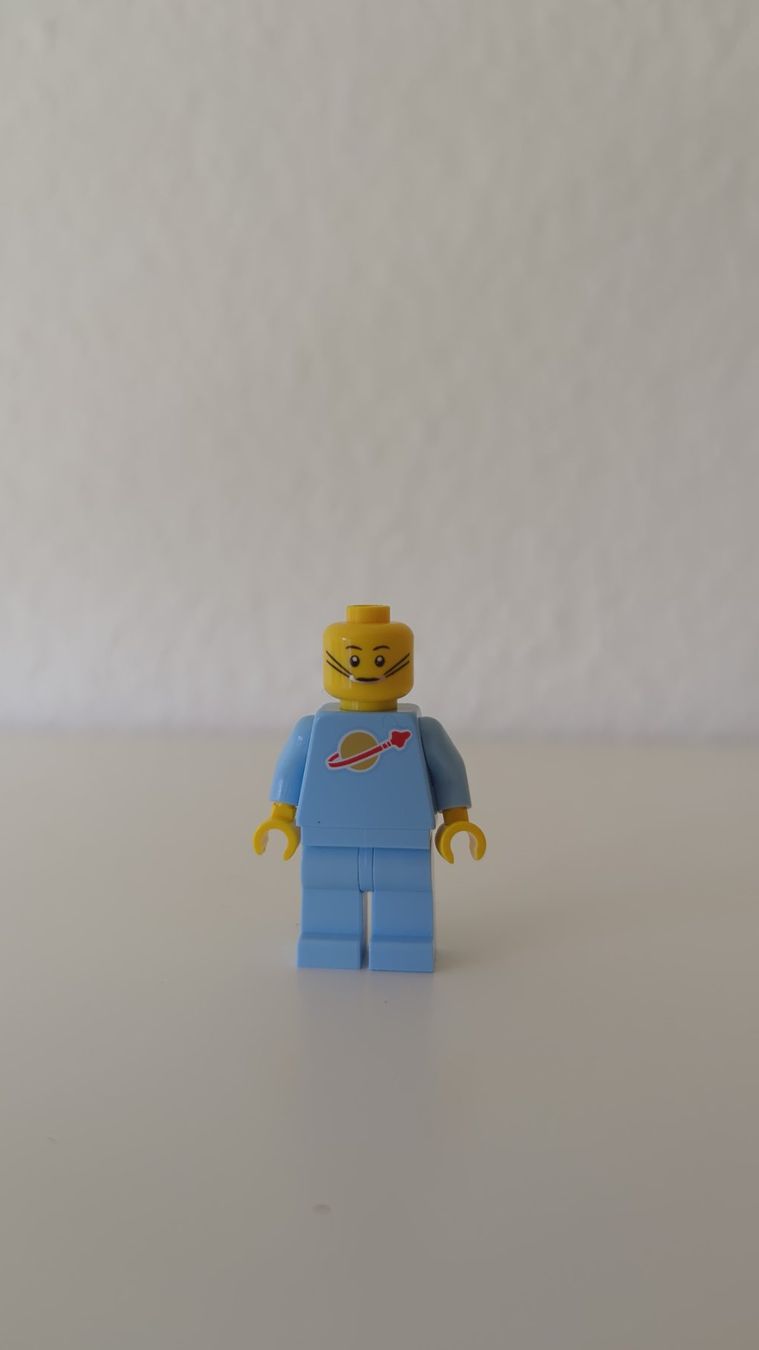 Lego Giocattoli: Lego Classic Spaceman hellblau – Nuovo (secondo la descrizione) da Zürich venduto da Anschau