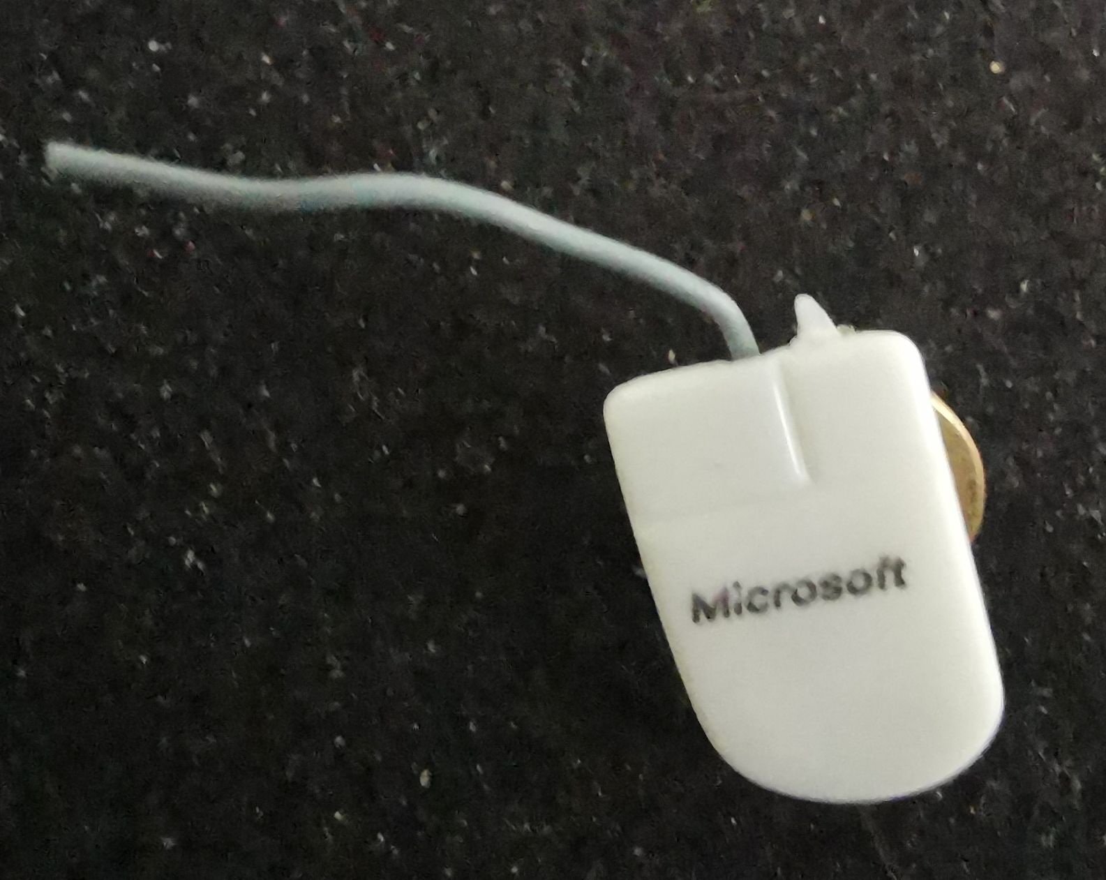 Spille & Fermagli: Pin / Anstecknadel Microsoft Computer Maus aus den 1990-ern – Nuovo (secondo la descrizione) da Küssnacht am Rigi venduto da Gold_und_mehr 2