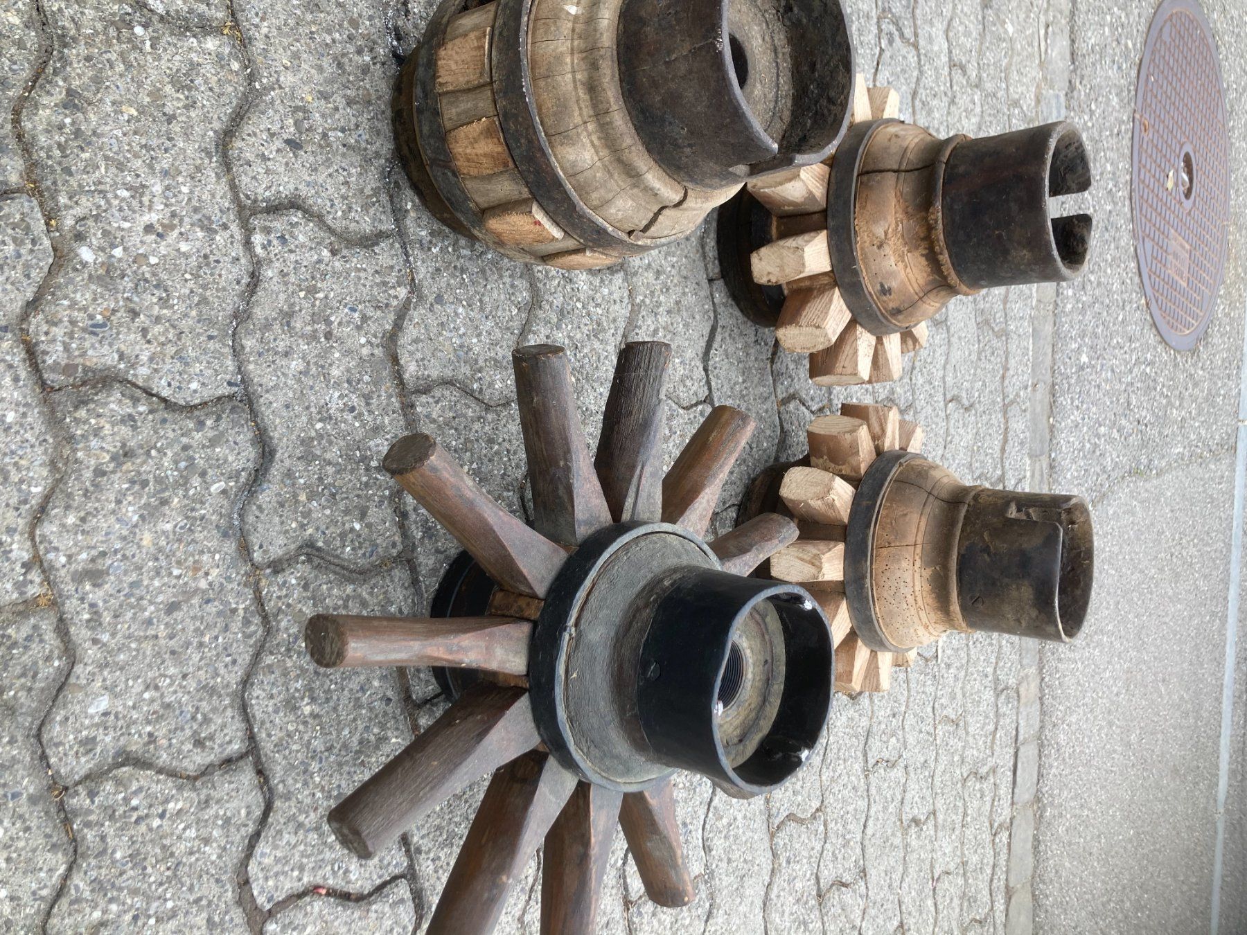 Pneumatici & Ruote complete: Wagenradnaben – Usato da Murten venduto da hansjuerglio1 2