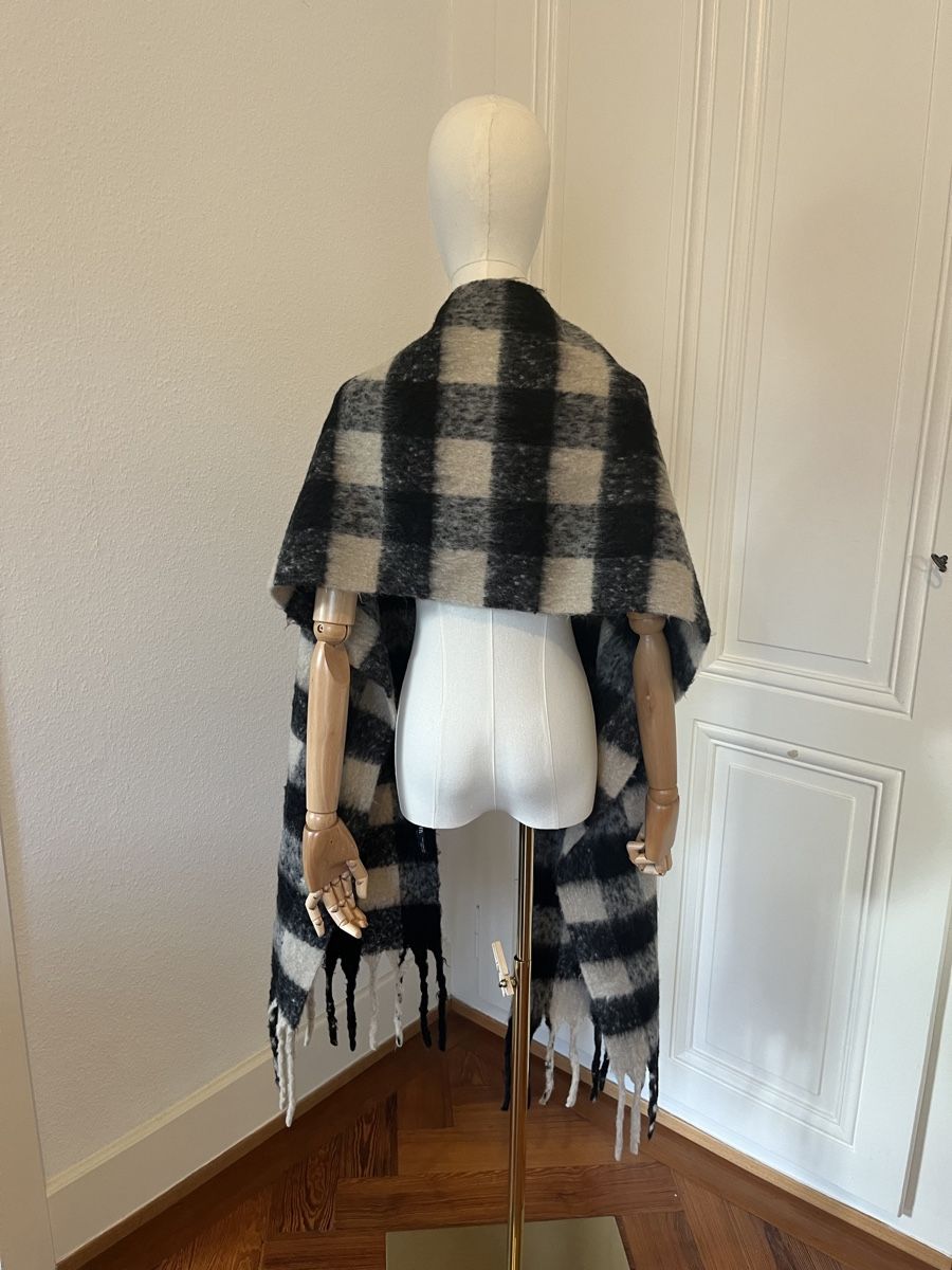 Zara Foulard & Sciarpe: Zara Scarf, Black and Beige, Checkered Pattern, Winter – Nuovo (secondo la descrizione) da Mies venduto da nic_yk5d 1