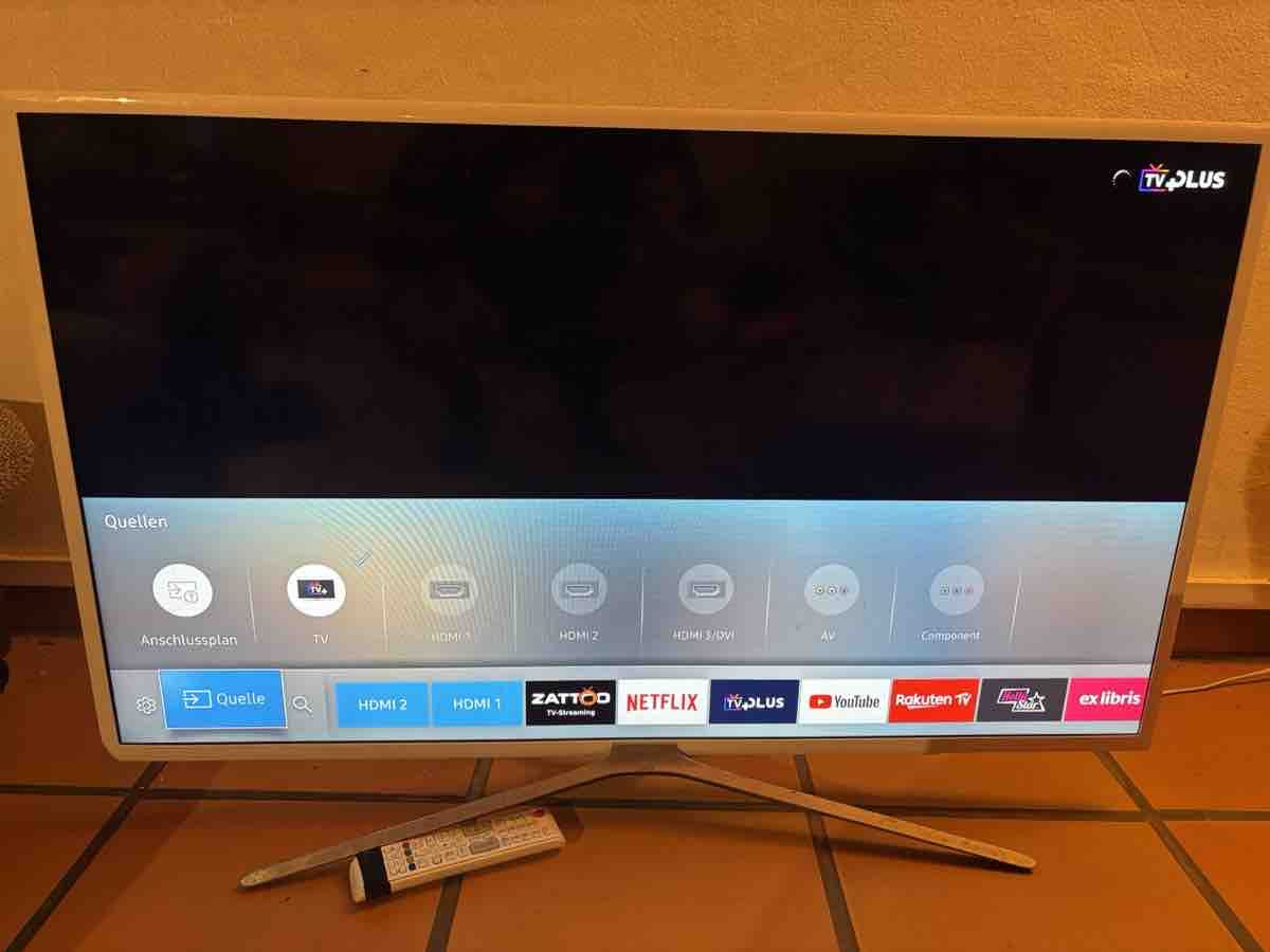 Samsung Appareils TV: Samsung Smart TV – D'occasion à Subingen par Guss91
